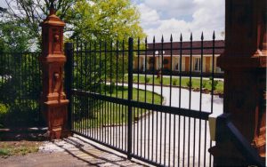 Twin-Swing-Gates
